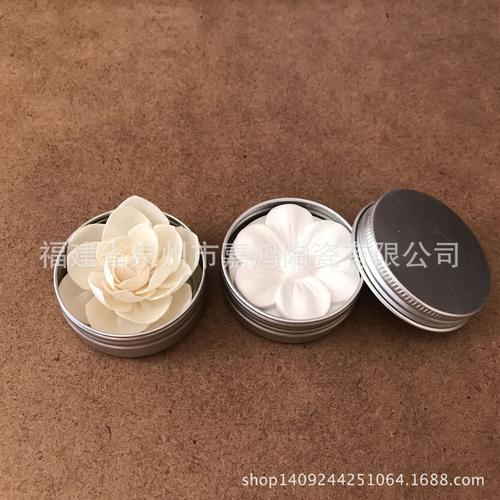 匠心定制，香遇全球 石膏香熏工艺品与外贸通草花的完美融合